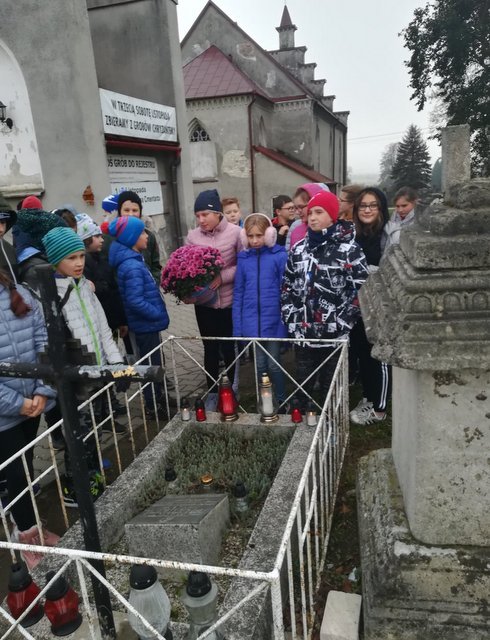 1 cmentarz 2019 3