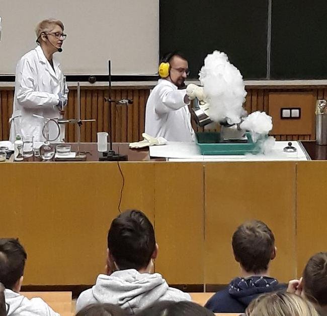 pokazy chemiczne 3