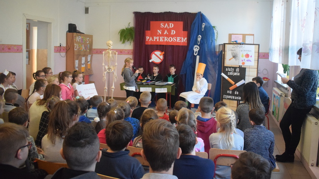sad nad papierosem 2018 11 30 40